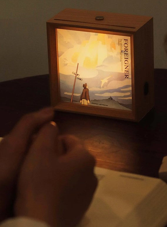 「在他毫無黑暗」治癒燈光畫|約翰福音8:12・生命之光|觸控調光・案頭裝飾・內室祈禱伙伴