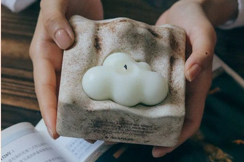 HAR SINAI 西奈山雲朵香氛蠟燭|出埃及記24:18・聖山同在|白水泥燭台・鼠尾草聖香・靜默祭壇