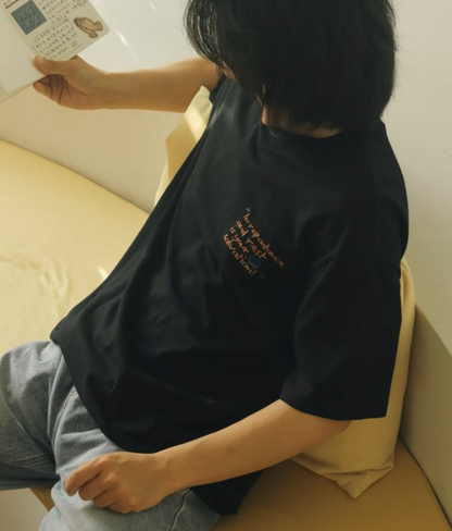 周日休息 日程表宣言 刺繡純棉TEE｜出埃及記20:8-10・安息日｜230g純棉・刺繡短袖・男女同款