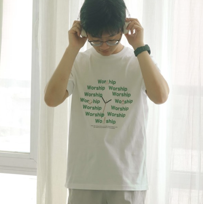 24h Worship時鐘刺繡TEE｜列王紀上 19:12・紛擾中安靜聆聽｜純棉・男女情侶款