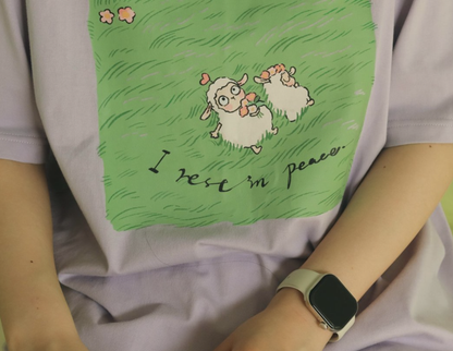草地打滚兒 呆萌小綿羊 可愛印花純棉TEE｜詩篇23:2・青草地｜童裝