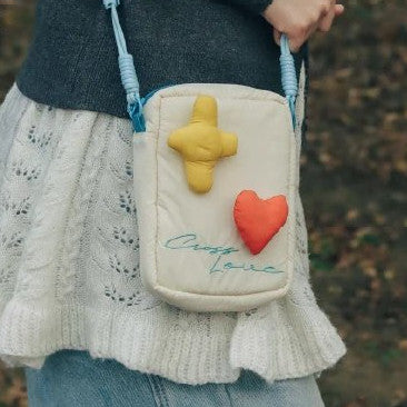 LACK NOTHING 不至缺乏｜十架愛立體手機包｜羅馬書8:38-39・防水斜孭袋・隨身信仰宣告・禮物套裝