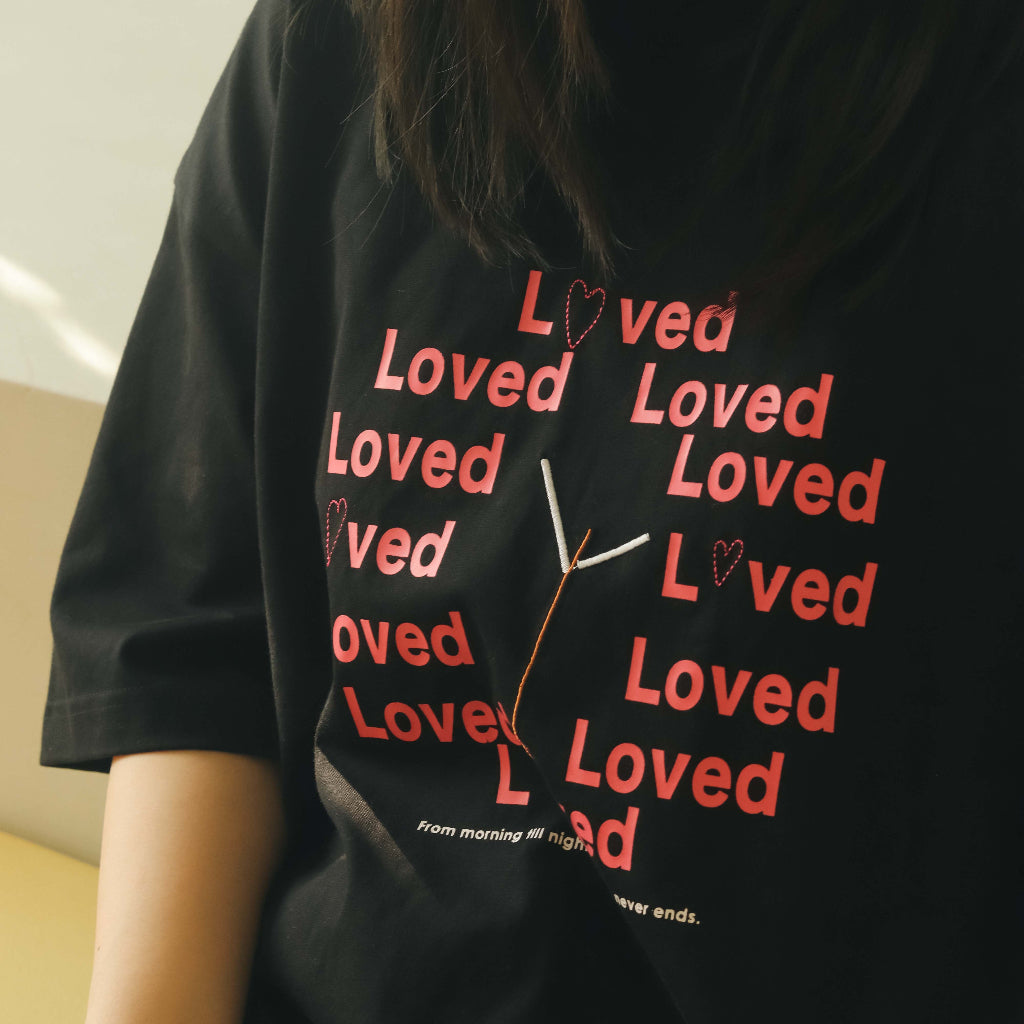 24h Loved 文藝刺繡純棉TEE｜詩篇121:3-4・晝夜守望｜原創刺繡・純棉短袖・信仰T恤